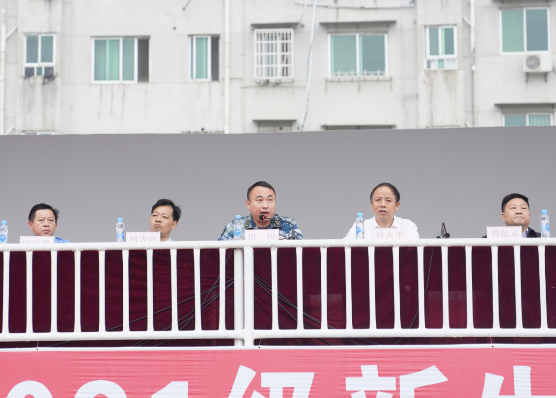 建筑的設(shè)計(jì)低可信度描述已自動生成